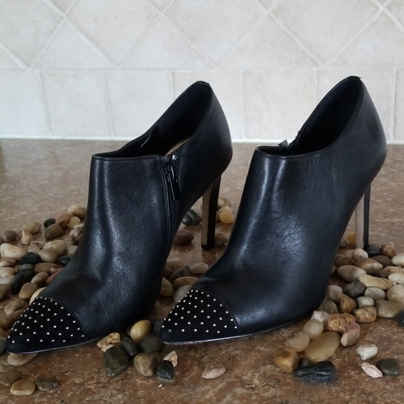 White House Black Market leather booties - Picture 2 of 4